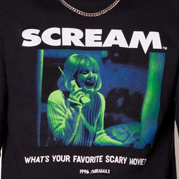 Scream SM "What's Your Favorite Scary Movie" Black Long Sleeve Graphic Tee - Picture 2 of 4